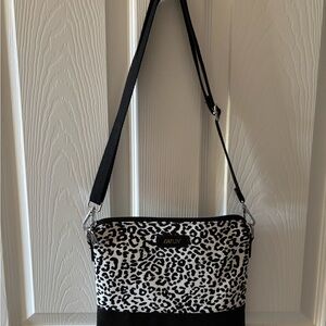 Trendy Black and White Leopard Print Crossbody Bag